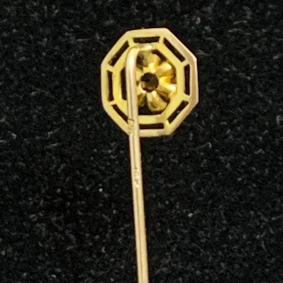 10K Yellow Gold Floral Stick Pin W/Pink Rhinestone - Picture 7 of 9